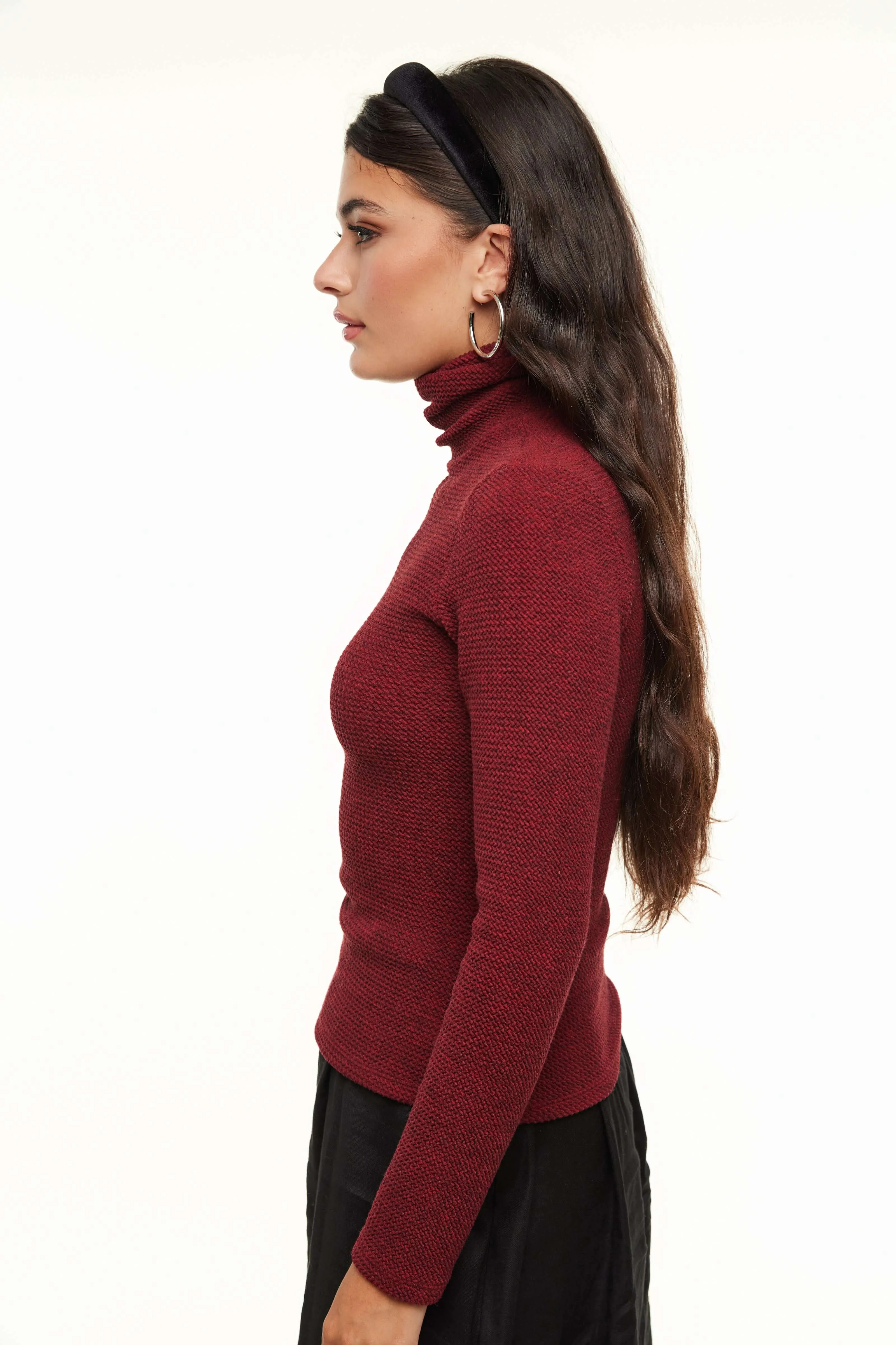 BASIC KNIT TURTLENECK