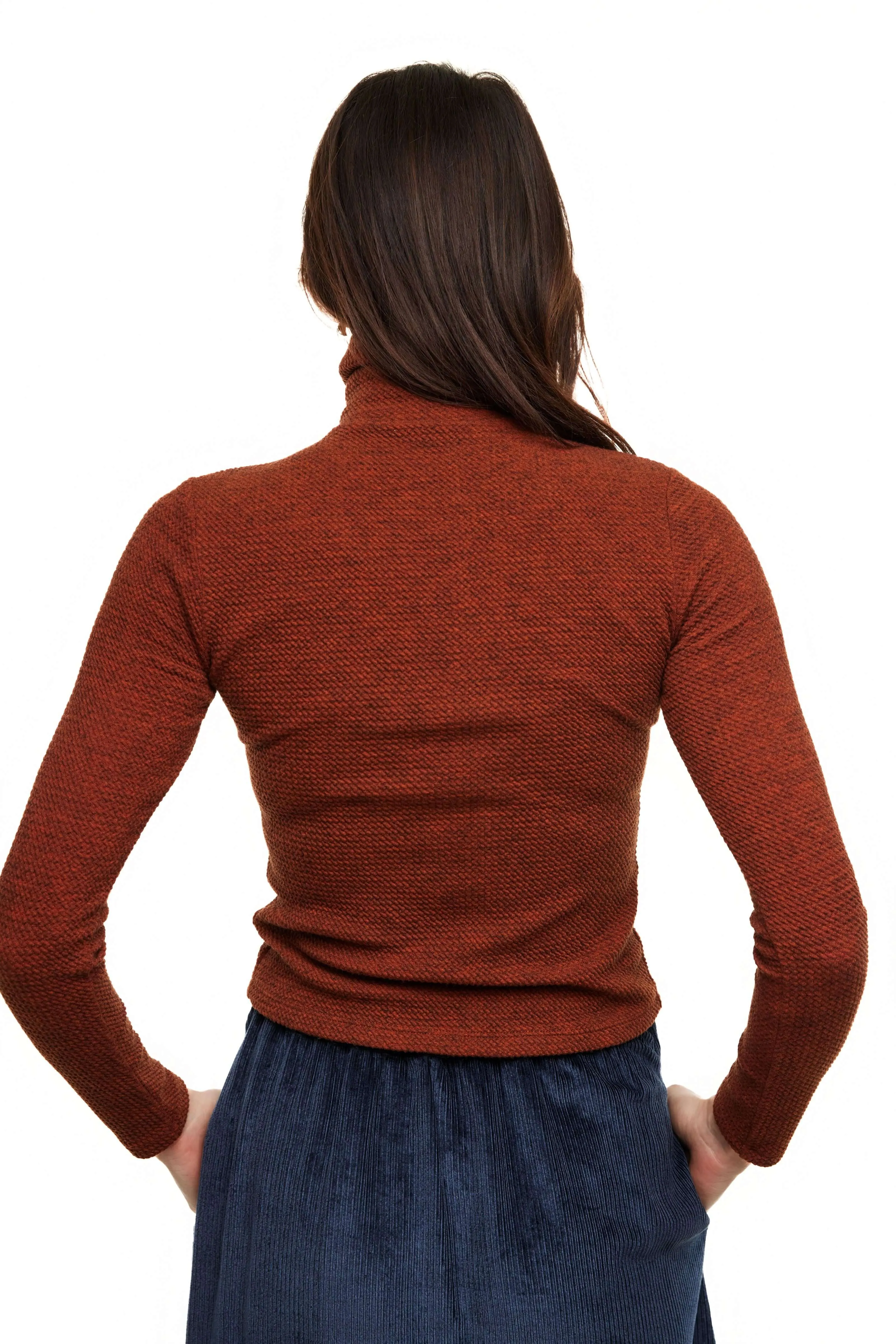 BASIC KNIT TURTLENECK