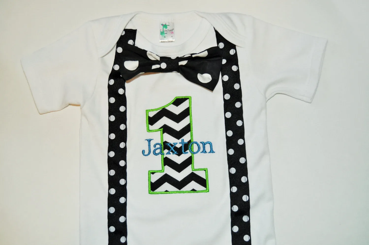 black and white cake smash, black and white polka dots, boy chevron cake smash set, personalized smash cake set, birthday shirt/bodysuit