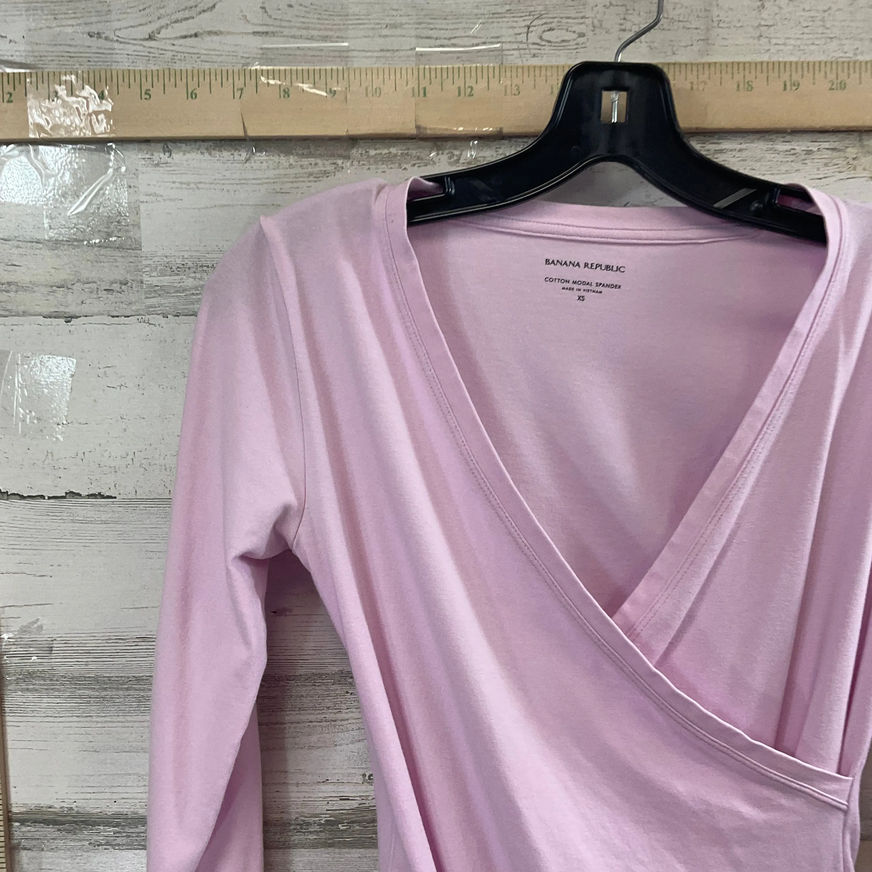 Bodysuit By Banana Republic In Pink, Size: Xs