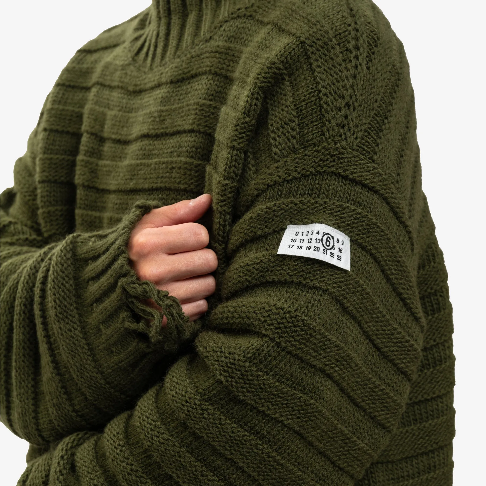 Horizontal Link Sweater