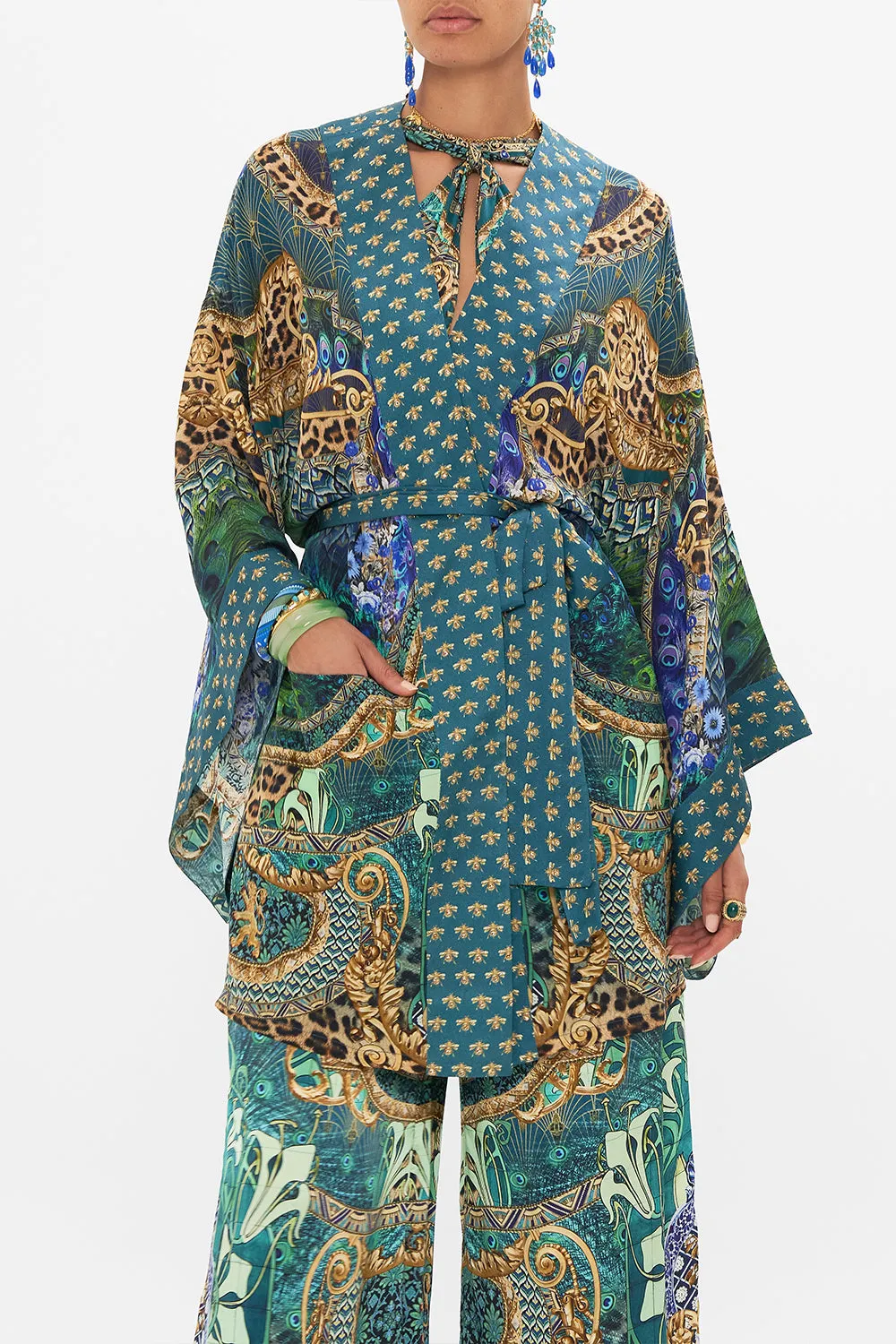KIMONO WITH TIE BELT FAN DANCE