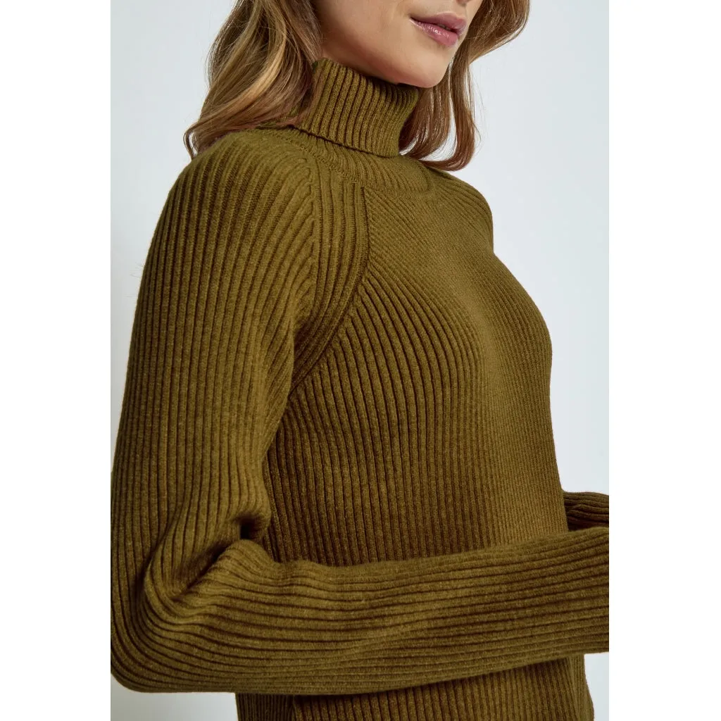 MSAva Knit Turtleneck - Dark Olive