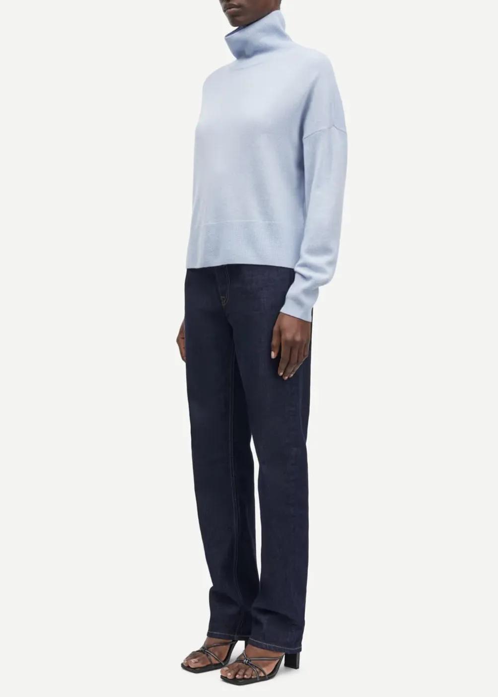 NOLA TURTLENECK | PEARL BLUE