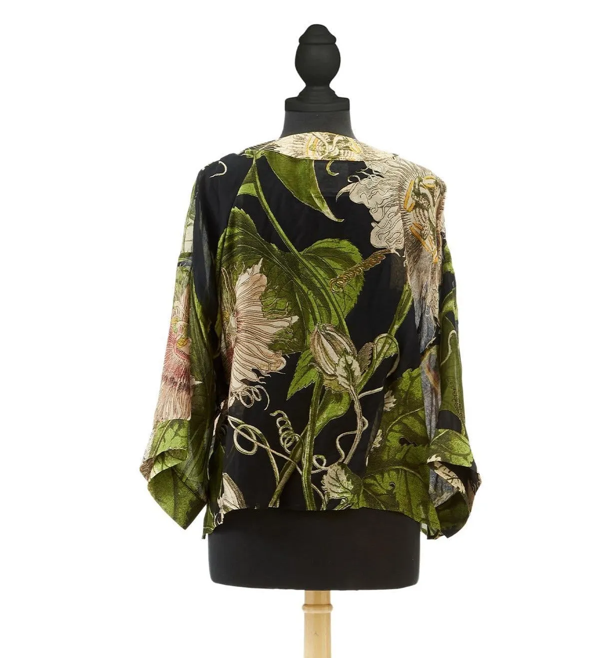 Passion flower short kimono