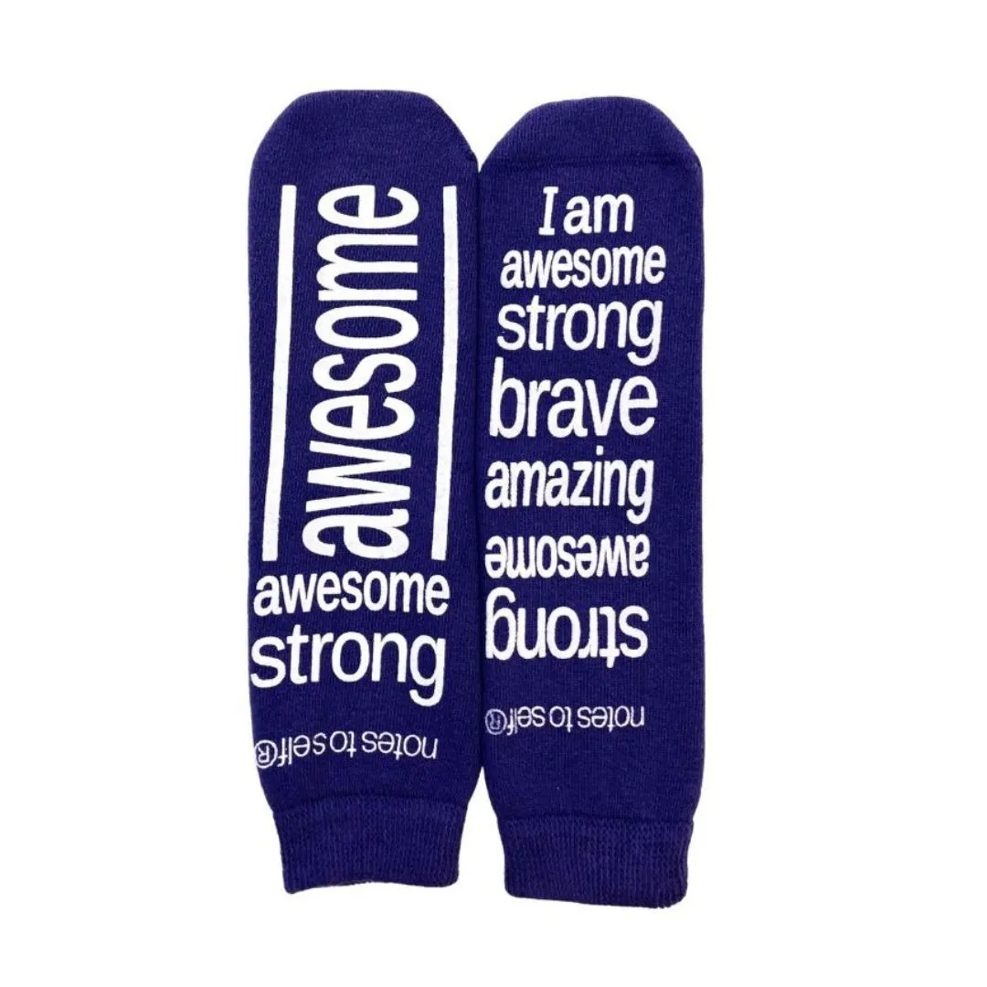 Purple hospital-type gripper socks (size M/L)
