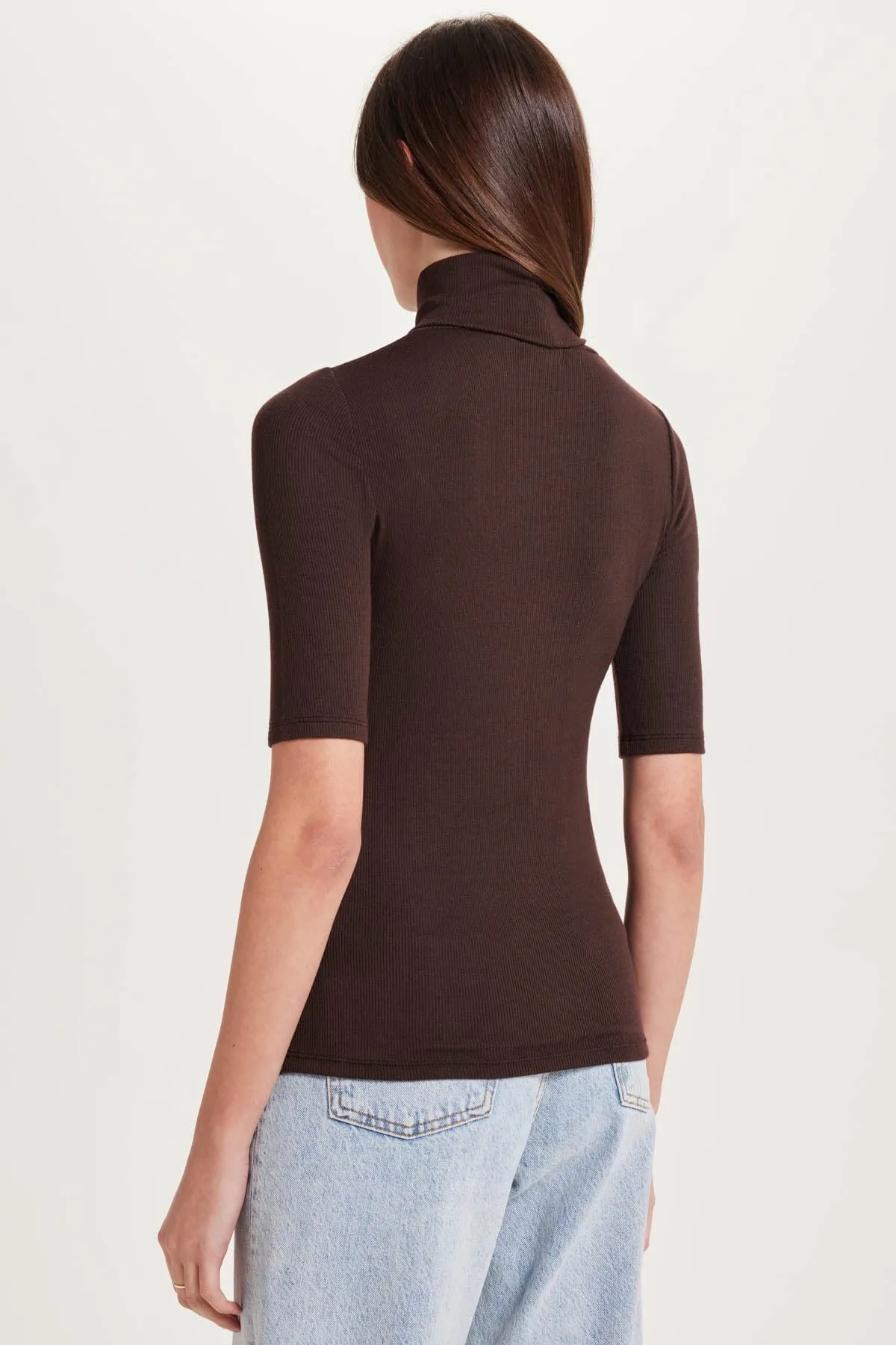 Ribbed Half Sleeve Turtleneck