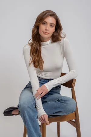SOLID TURTLENECK LONG SLEEVE KNIT TOP