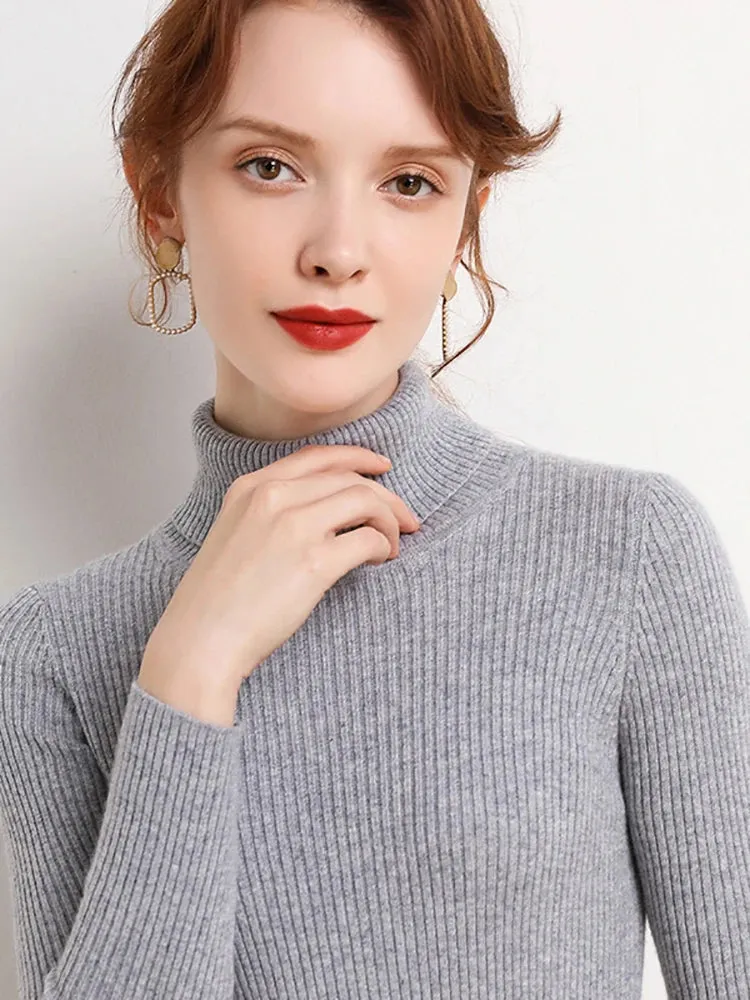 Turtleneck Sweater | Frostine
