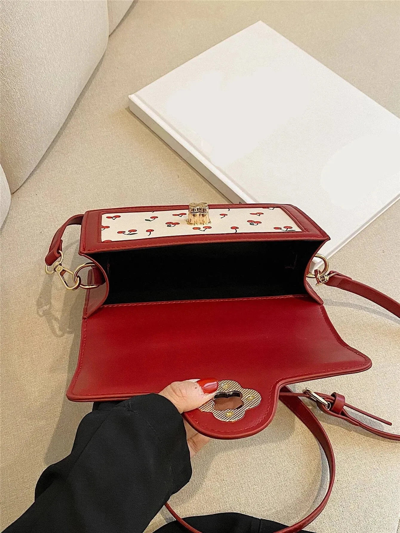 UAKISS  -  Lightweight Business Casual Mini Cherry Graphic Square Bag For Teen Girls Women Fashionable Cute Pu Flap Bag Shoulder Bag