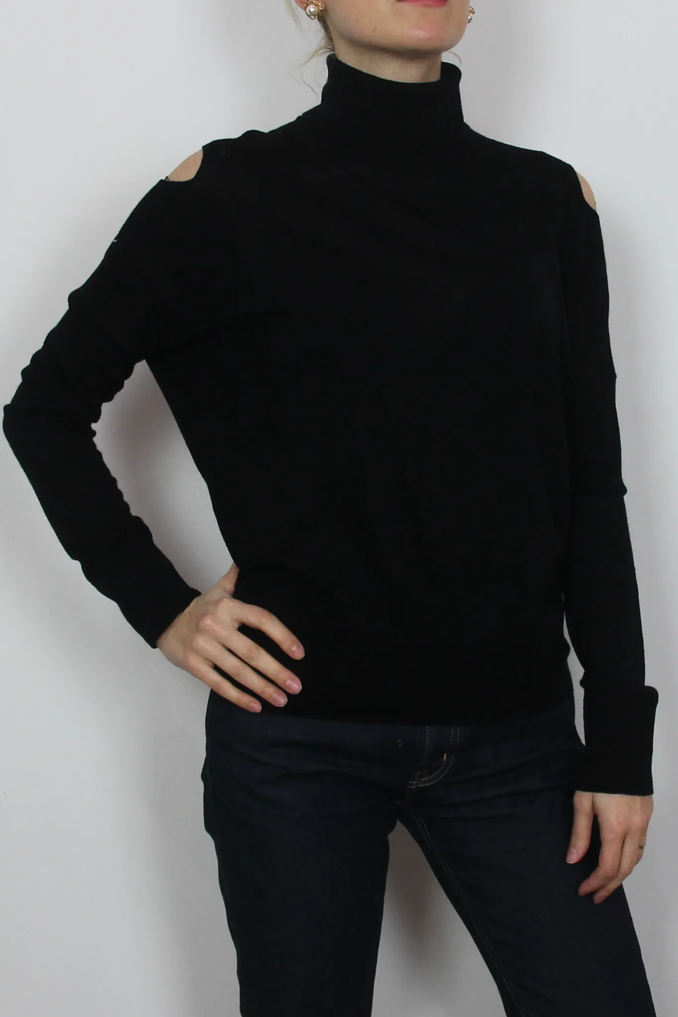 Vince black cut out top