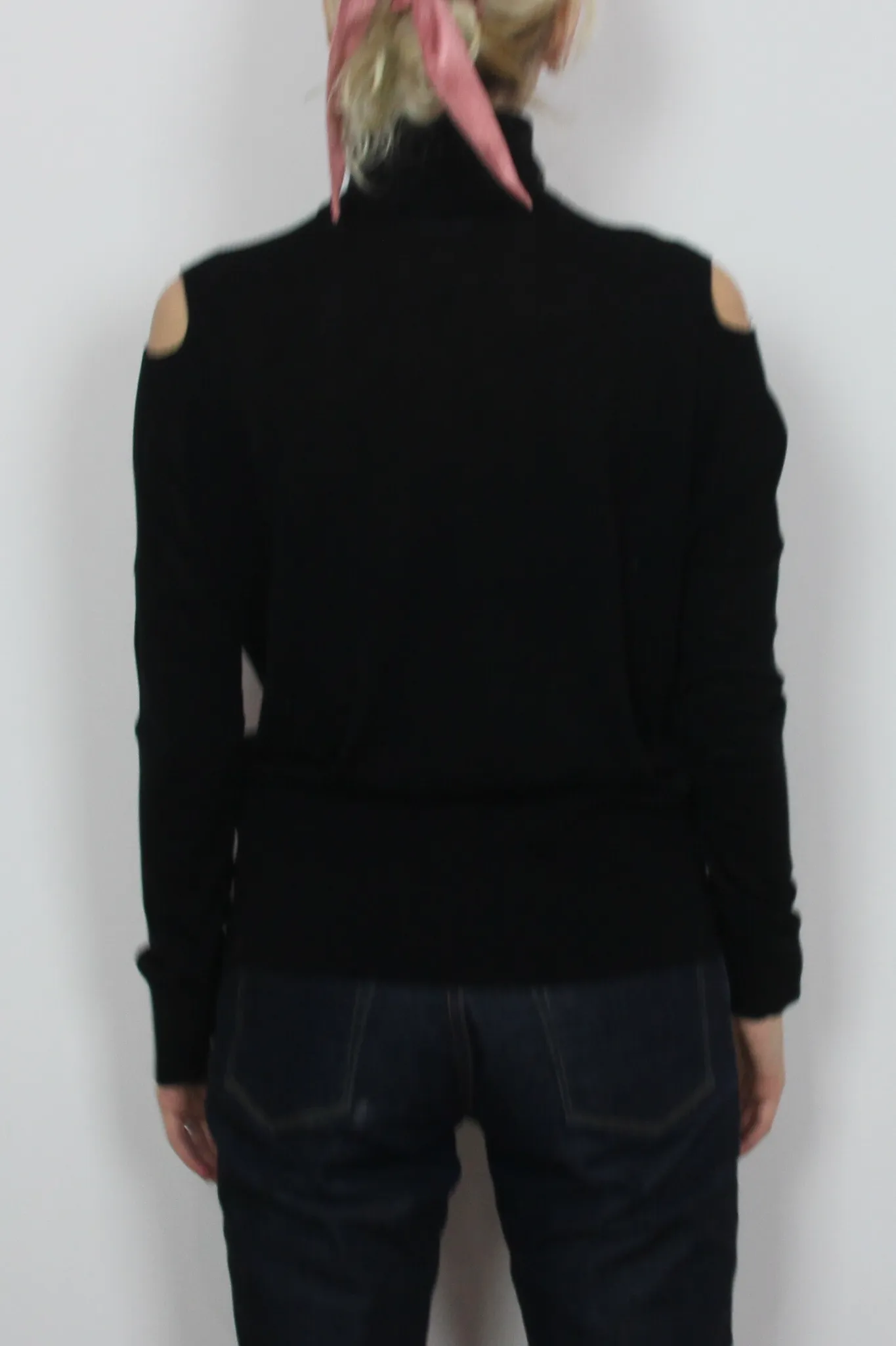 Vince black cut out top
