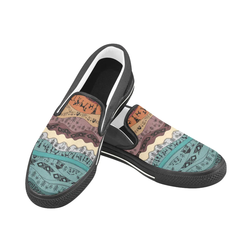 Women's Hued Waves Tribal Print Slip-on Canvas Shoes
